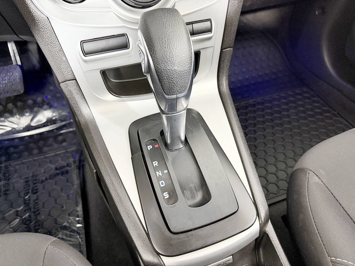 Used 2018 Ford Fiesta SE FWD image 59