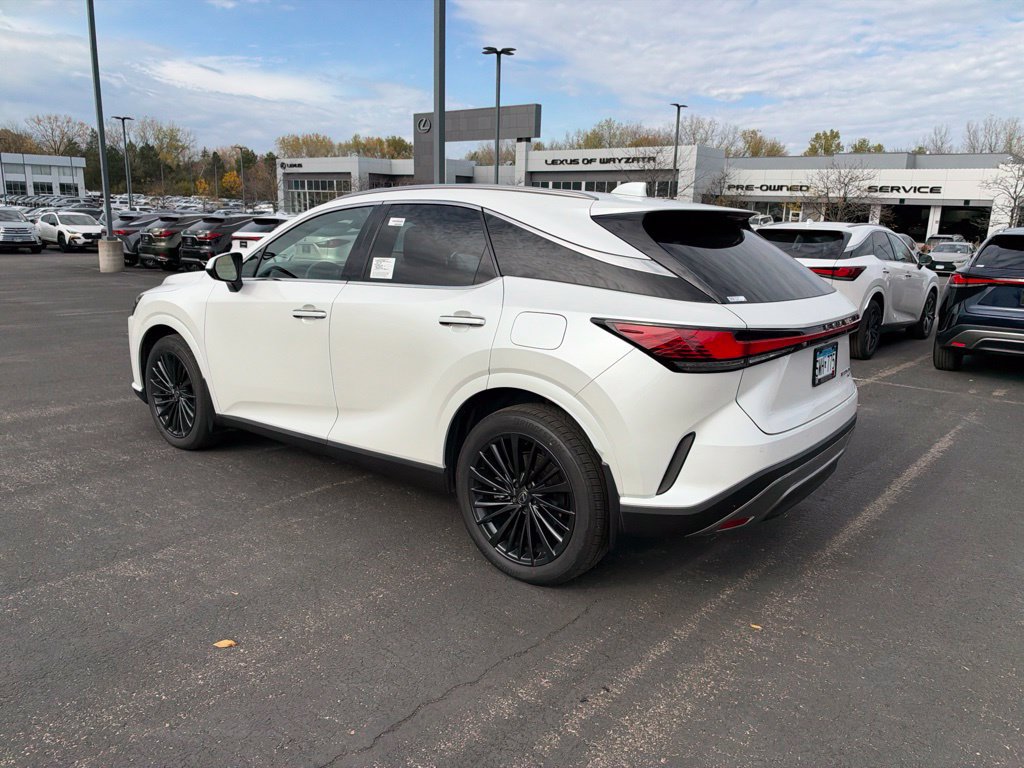 Certified 2026 Lexus RX 450h AWD w/ Convenience Package image 39