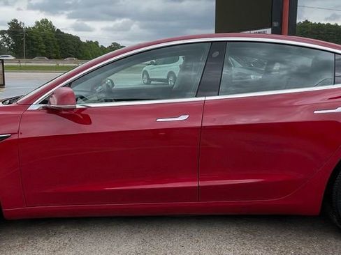 Used 2018 Tesla Model 3 Long Range AWD/4WD image 8