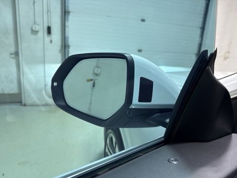 Used 2019 Audi Q8 Prestige w/ Adaptive Chassis Package image 23