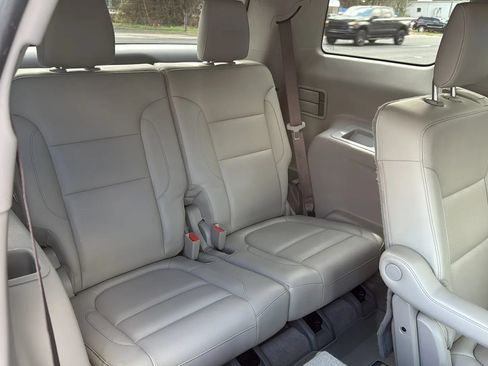 Used 2018 GMC Acadia SLT AWD/4WD image 24
