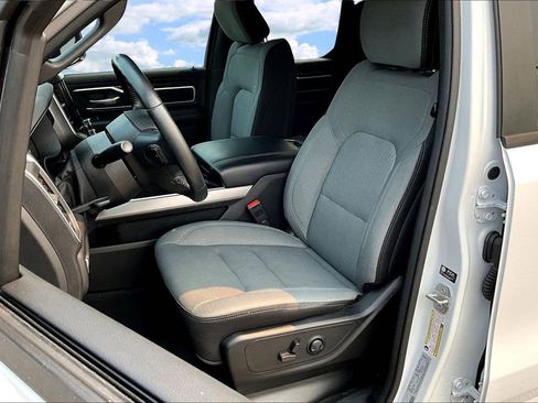 Used 2023 RAM 1500 Big Horn image 24