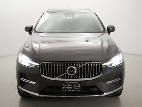 Certified 2023 Volvo XC60 T8 Ultimate w/ Climate Package AWD/4WD image 5