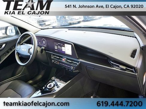 Certified 2023 Kia Niro Wind FWD image 10