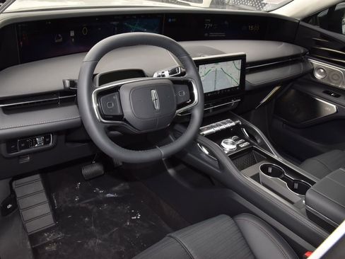 New 2026 Lincoln Nautilus Reserve AWD/4WD image 41