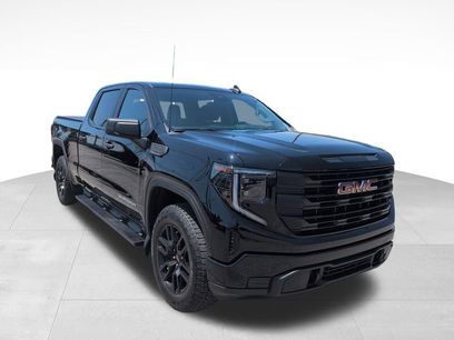 Used 2024 GMC Sierra 1500 Pro w/ Graphite Edition
