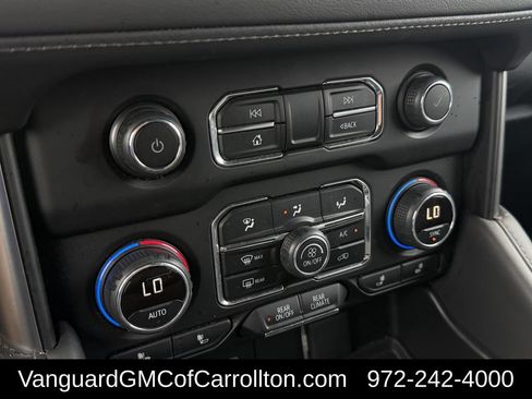 Used 2024 Chevrolet Tahoe LT AWD/4WD image 22