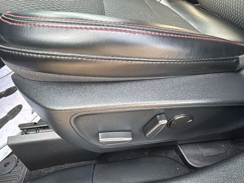 Certified 2024 Ford Escape ST-Line w/ Tech Pack #1 image 8