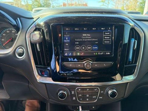 Used 2020 Chevrolet Traverse LS w/ LPO, Blackout Package image 7