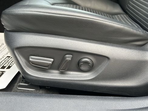 Certified 2024 Toyota Camry SE image 15