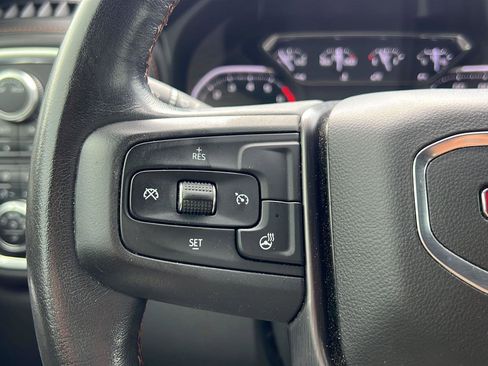 Used 2020 GMC Sierra 1500 AT4 w/ AT4 Premium Package AWD/4WD image 18