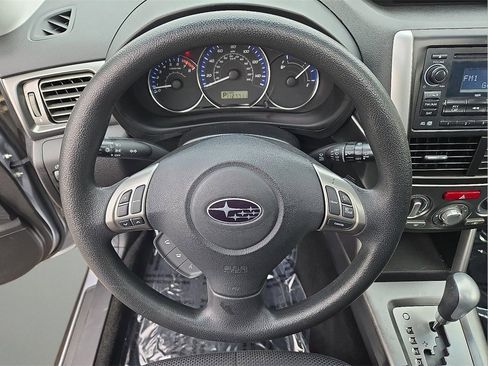 Used 2012 Subaru Forester 2.5X Premium image 22