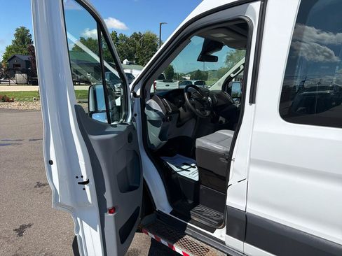 Used 2018 Ford Transit 350 XL RWD image 7