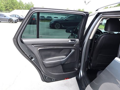Used 2012 Volkswagen Jetta TDI FWD image 26
