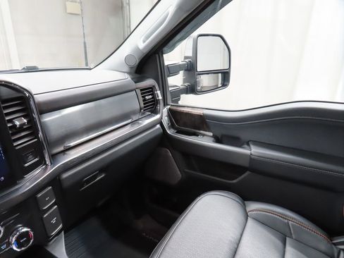 Used 2026 Ford F350 Lariat w/ Lariat Ultimate Package AWD/4WD image 27