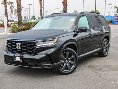 Used 2025 Honda Pilot Sport