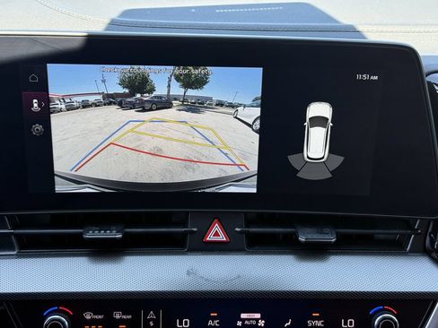 Used 2025 Kia Sportage SX FWD image 17