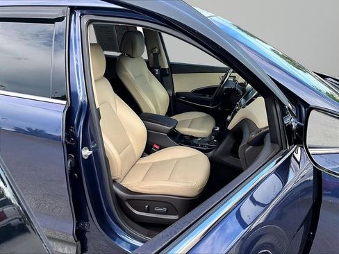 Used 2018 Hyundai Santa Fe Limited AWD/4WD image 8