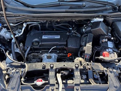 Used 2015 Honda CR-V LX image 29