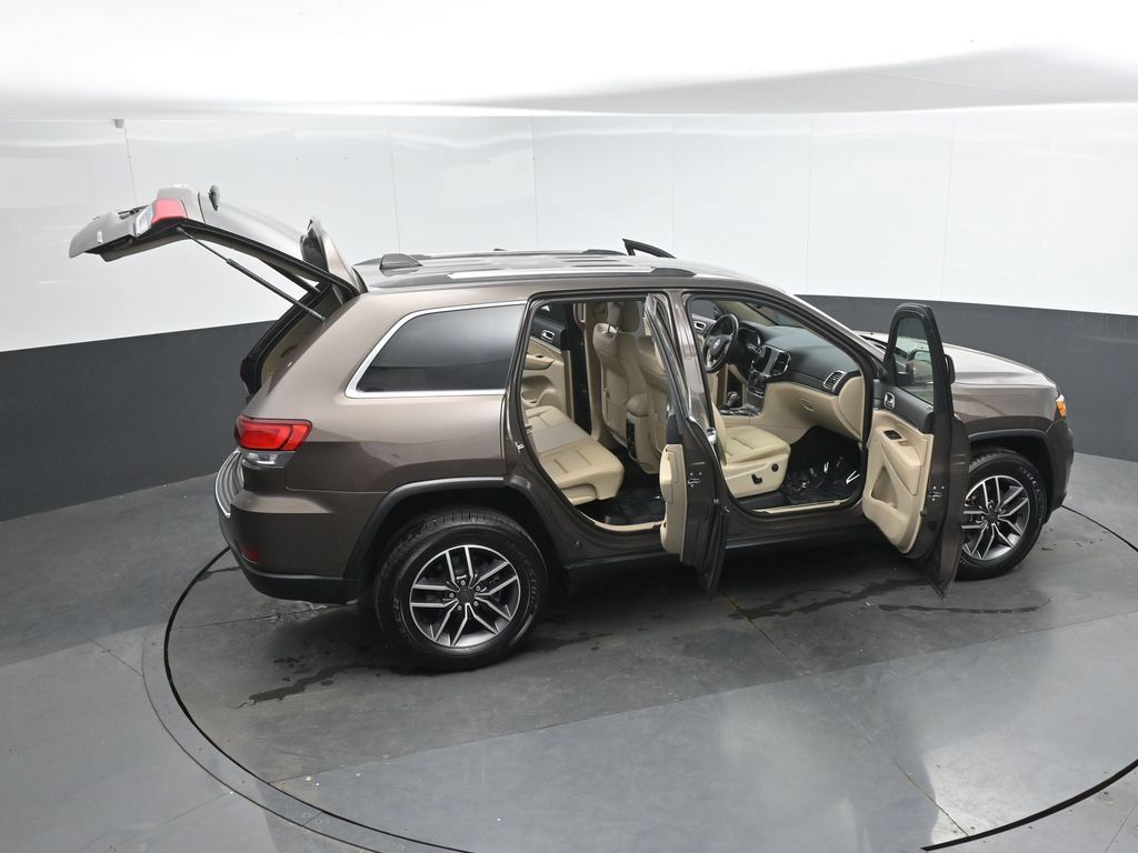 Used 2020 Jeep Grand Cherokee Limited AWD/4WD image 50