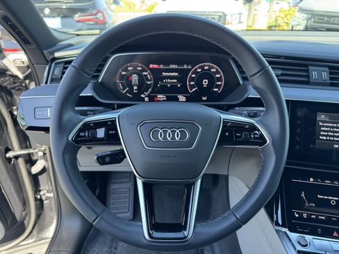 Used 2024 Audi Q8 e-tron Prestige w/ Prestige Package image 19