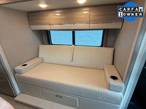 Used 2019 Mercedes-Benz Sprinter 3500 image 43