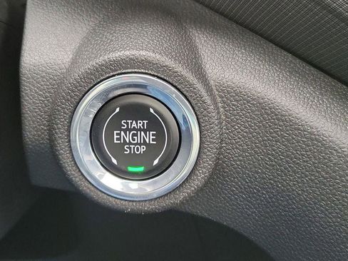 Used 2023 Chevrolet TrailBlazer ACTIV w/ Sun and Liftgate Package image 18