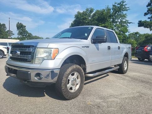 Used 2013 Ford F150 XLT w/ Trailer Tow Pkg AWD/4WD image 4