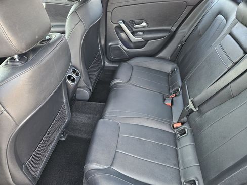 Used 2023 Mercedes-Benz CLA 250 image 34