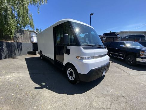 Used 2024 Chevrolet Brightdrop 600 w/ Commercial Equipment Package AWD/4WD image 8