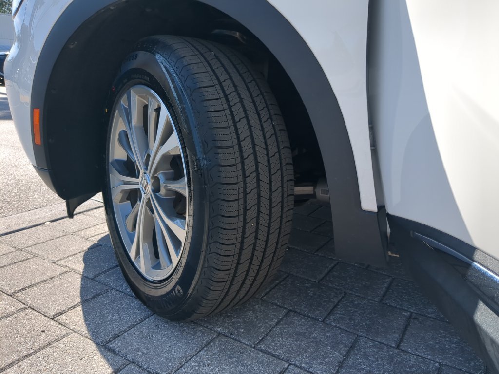 Used 2023 Buick Envision Preferred FWD image 30