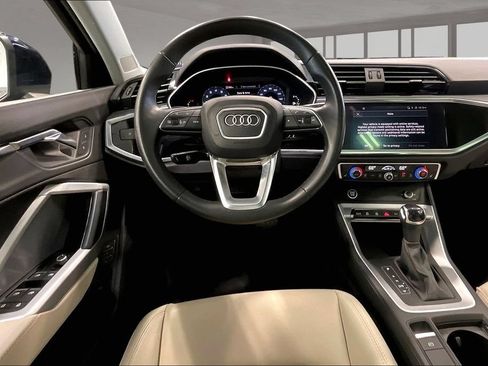 Used 2022 Audi Q3 2.0T Premium AWD/4WD image 9
