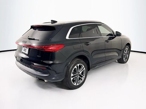 Used 2025 Audi Q5 Premium w/ Convenience Package AWD/4WD image 5