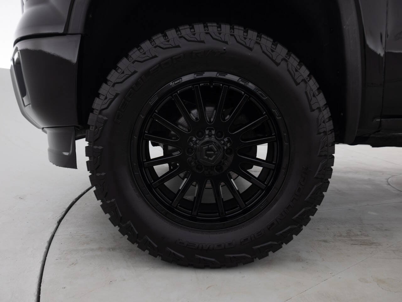 Used 2014 GMC Sierra 1500 4x4 Crew Cab image 17