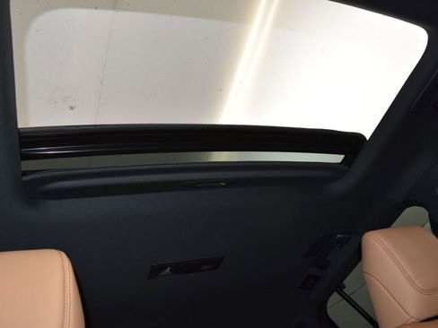 New 2026 Lexus LX 600 4WD w/ Luxury Package image 28