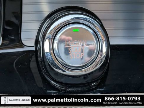 Used 2022 Lincoln Corsair FWD image 29