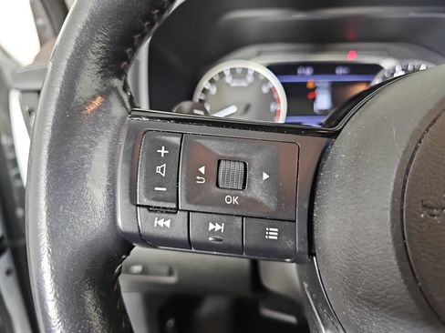 Used 2021 Nissan Rogue SL w/ Premium Package FWD image 17