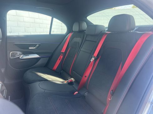 Used 2025 Mercedes-Benz E 53 AMG e 4MATIC Sedan image 12