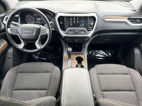 Used 2017 GMC Acadia SLE FWD image 24