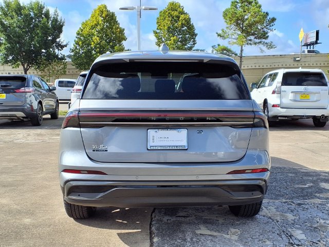 Certified 2025 Lincoln Nautilus Premier w/ Jet Appearance Package AWD/4WD image 22