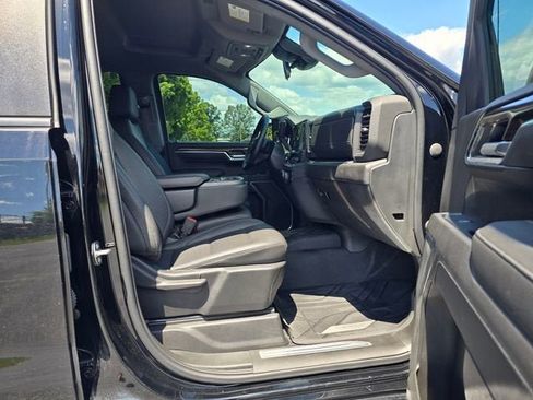 Used 2023 Chevrolet Silverado 1500 LT w/ True North Edition Plus AWD/4WD image 16