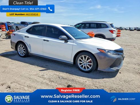Used 2018 Toyota Camry LE image 5
