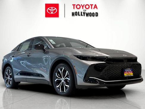 New 2026 Toyota Crown AWD/4WD image 1