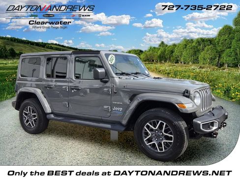 Used 2021 Jeep Wrangler Unlimited Sahara w/ Cold Weather Group AWD/4WD image 1