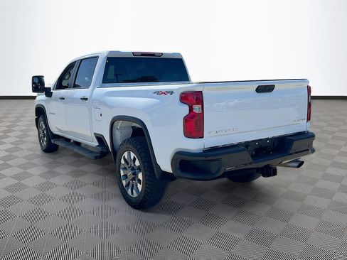 Used 2024 Chevrolet Silverado 2500 Custom w/ Custom Value Package AWD/4WD image 5