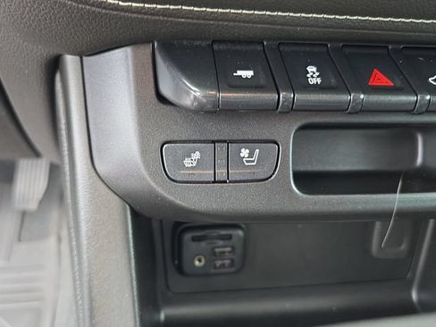 Certified 2021 GMC Canyon Denali RWD image 21