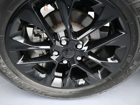 Used 2022 Jeep Gladiator Overland image 43