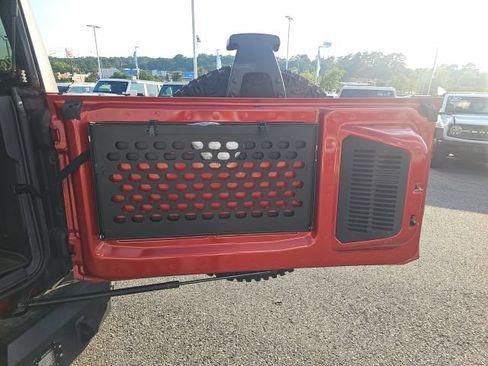 Used 2022 Ford Bronco 2-Door AWD/4WD image 8