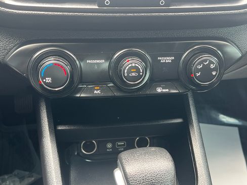 Used 2020 Kia Forte Sedan FWD image 29