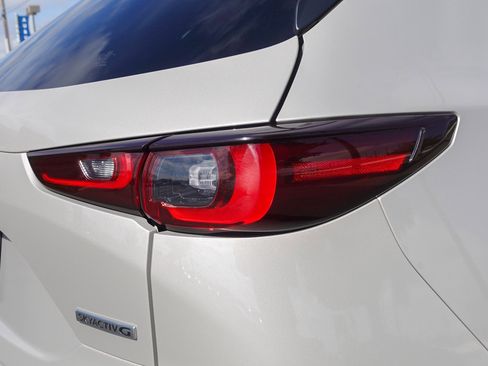 Used 2025 MAZDA CX-5 AWD 2.5 S w/ Preferred Package image 5